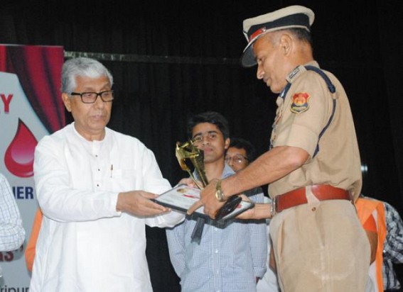 World Blood Donor Day : CM urges for increasing voluntary blood donor base World Blood Donor Day : CM urges for increasing voluntary blood donor base